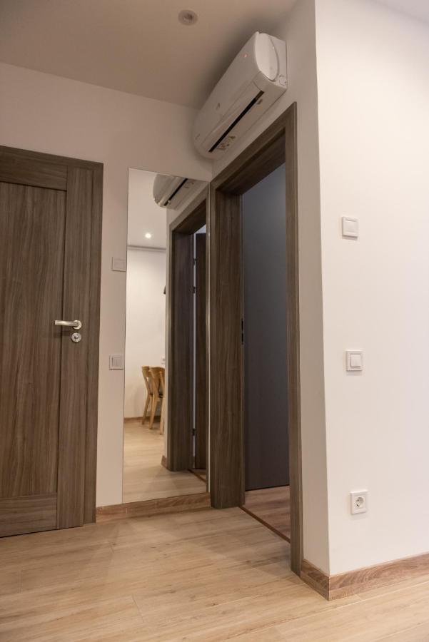 Dream Life Apartment Lviv Bagian luar foto
