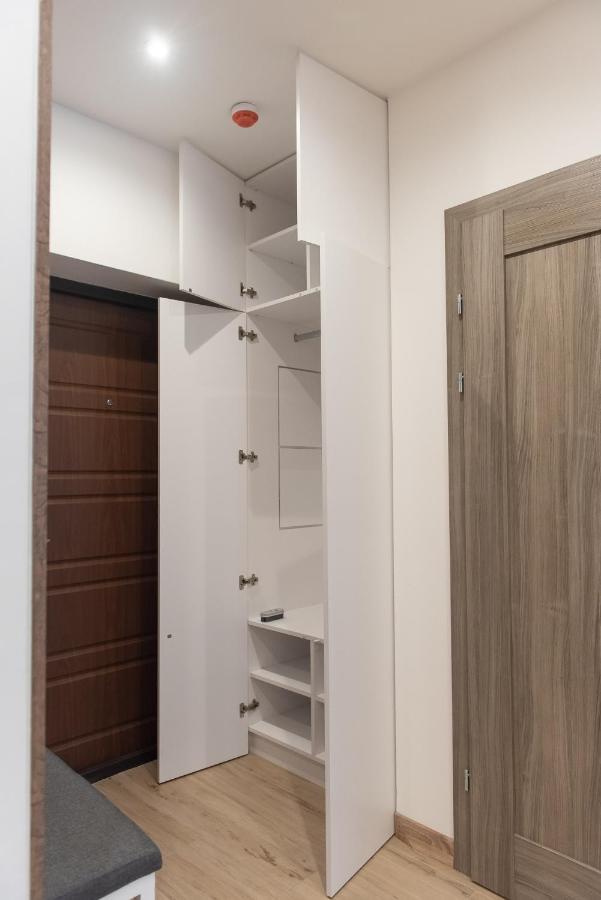 Dream Life Apartment Lviv Bagian luar foto